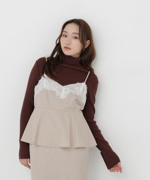 NATURAL BEAUTY BASIC（ナチュラルビューティーベーシック）の「ストライプペプラムキャミワンピース（ワンピース・レディース・グレー系その他/ベージュ系その他・MEDIUM/SMALL）」の9枚目の写真