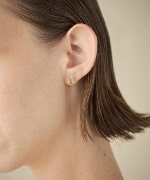 ete bijoux（エテビジュー）の「[ピース] K10YG グリーンクォーツ/レモンクォーツ ピアス（ピアス（片耳用）・レディース・イエローゴールド・FREE）」の7枚目の写真