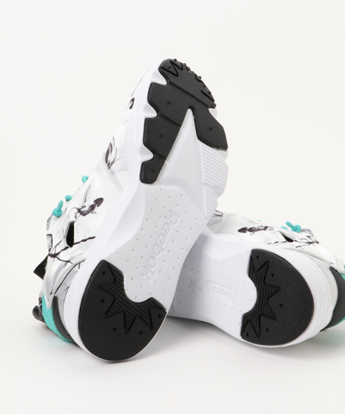 Reebok（リーボック）の「フューリーライト BOTANICA Reebok CLASSIC（リーボック　クラシック）（スニーカー・レディース・ホワイト系その他/ブラック系その他/ライトパープル・26.0cm/25.0cm/23.0cm/22.0cm/23.5cm/22.5cm/25.5cm/24.0cm/24.5cm）」の11枚目の写真