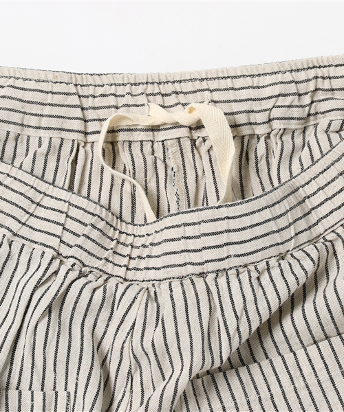 LBC（エルビーシー）の「麻レーヨンテーパードパンツ                 （その他パンツ・レディース・オフホワイト/チャコールグレー・MEDIUM）」の10枚目の写真