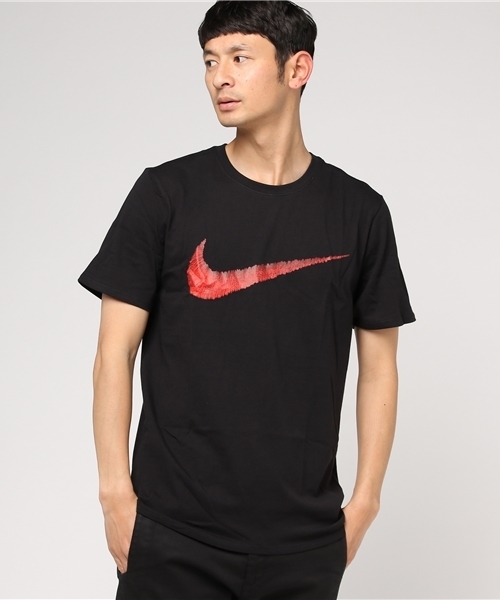 NIKE(ナイキ)の「【NIKE】プリントTシャツ(Tシャツ/カットソー・メンズ・ネイビー/ホワイト/ホワイト系その他/ブラック系その他/ブラック・MEDIUM/LARGE/X-LARGE)」の4枚目の写真