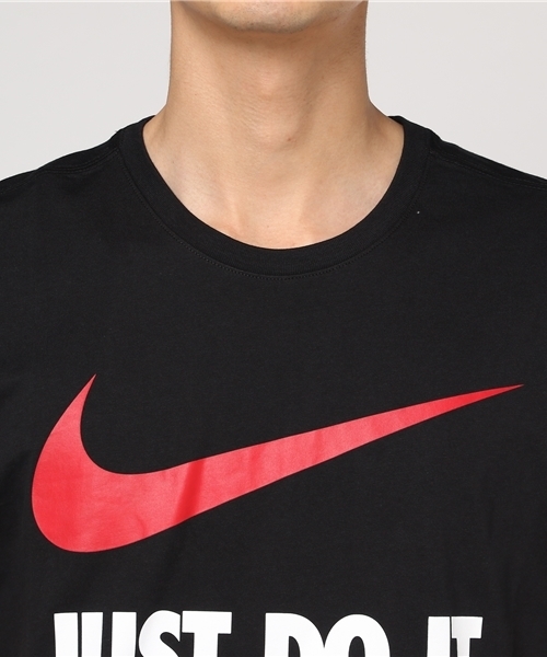 NIKE(ナイキ)の「【NIKE】プリントTシャツ(Tシャツ/カットソー・メンズ・ネイビー/ホワイト/ホワイト系その他/ブラック系その他/ブラック・MEDIUM/LARGE/X-LARGE)」の8枚目の写真