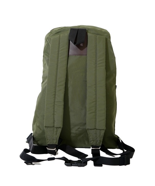 FREDRIK PACKERS(フレドリックパッカーズ)の「【FREDRIK PACKERS/フレドリックパッカーズ】420D SNUG PACK (S)(バックパック/リュック・レディース・ネイビー/ブラック/カーキ/オリーブ/タン・FREE)」の13枚目の写真