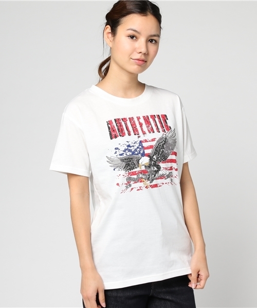 Honeys(ハニーズ)の「プリントTシャツ(Tシャツ/カットソー・レディース・オフホワイト/杢グレー/スミクロ/レッド・M/S/L)」の2枚目の写真