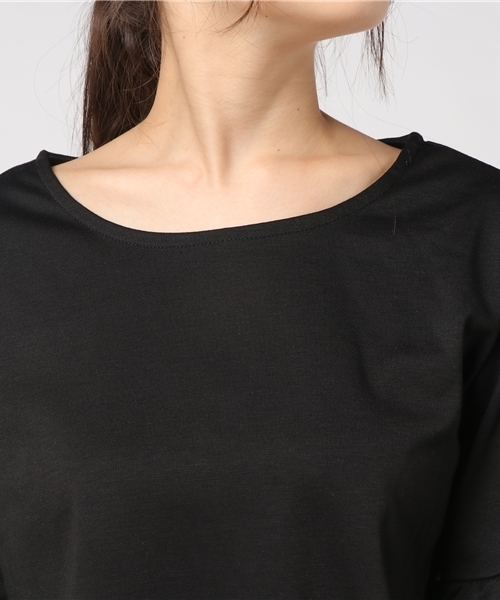 GeeRA（ジーラ）の「【ヴィセンテ】ボリューム袖トップス（Tシャツ/カットソー・レディース・ブラック・MEDIUM/LARGE/X-LARGE）」の3枚目の写真