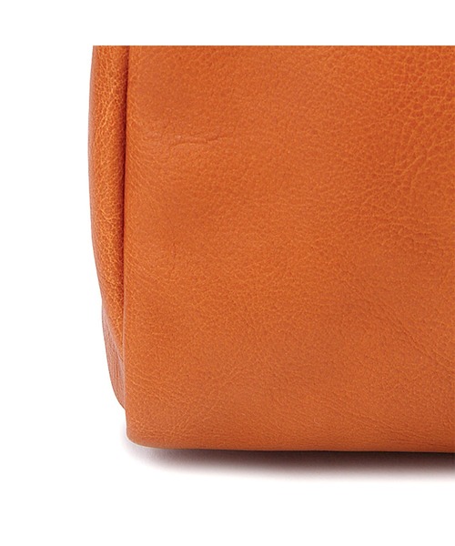 IL BISONTE(イルビゾンテ)の「IL BISONTE / ORIGINAL LEATHER / ボストンバッグ(ボストンバッグ・レディース・ダークブラウン/ブラック/ライトブラウン/ナチュラル/ネイビー/グレー/レンガ・FREE)」の14枚目の写真