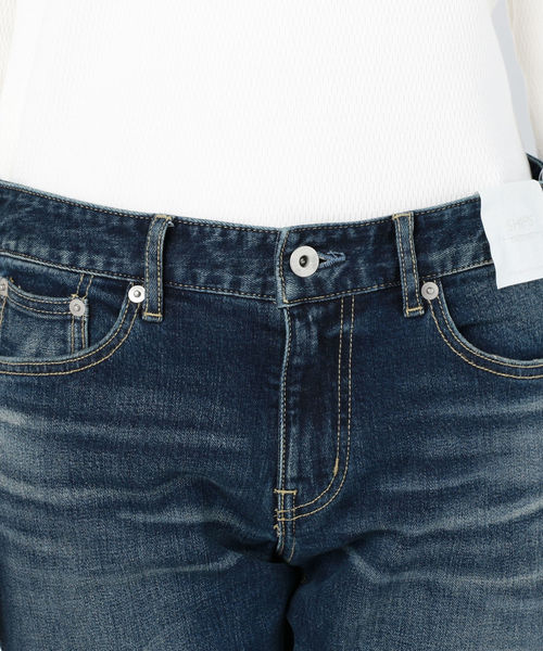 SHIPS（シップス）の「テーパードデニム◇（デニムパンツ・レディース・ネイビー・92/93/94/95）」の11枚目の写真