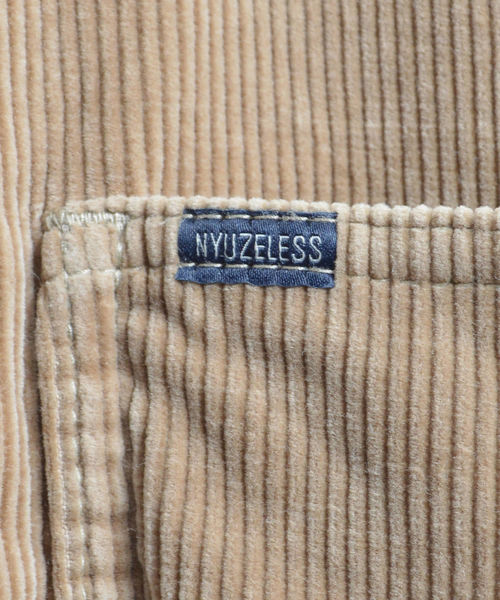 NYUZELESS(ニューズレス)の「【NYUZELESS】CORDUROY COVER ALL DOWN JACKET WITH DOWN LINER(カバーオール・メンズ・ブラック/ベージュ・1/2)」の4枚目の写真