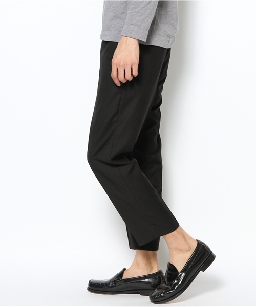 And A（アンドエー）の「CROPPEDイージーSLACKS（スラックス・メンズ・ブラック/ブルー・42/44）」の3枚目の写真