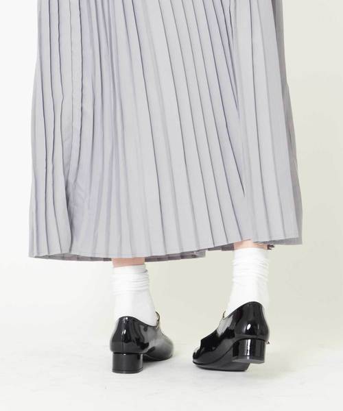 SVEC（シュベック）の「メリージェーン  Mary Jane / ストラップ パンプス（パンプス・レディース・ブラック/ブラック系その他2/ブラック系その他/レッド/ベージュ/ブラウン系その他/ブラック系その他3/ベージュ系その他/ホワイト/シルバー・39/38/35/36/37/40）」の16枚目の写真