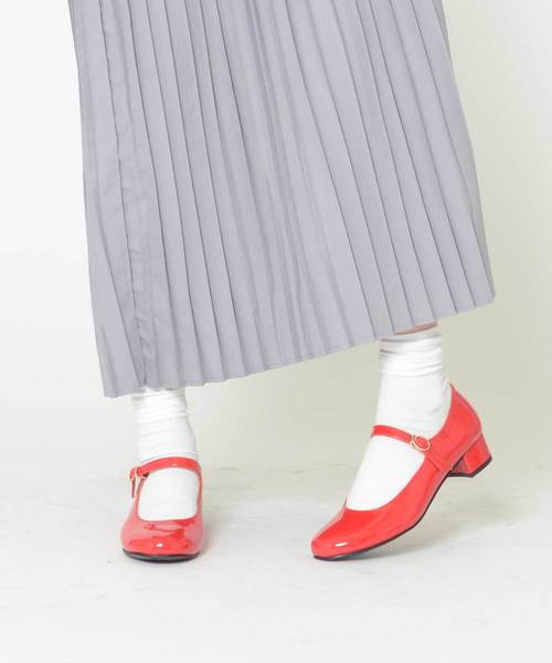 SVEC（シュベック）の「メリージェーン  Mary Jane / ストラップ パンプス（パンプス・レディース・ブラック/ブラック系その他2/ブラック系その他/レッド/ベージュ/ブラウン系その他/ブラック系その他3/ベージュ系その他/ホワイト/シルバー・39/38/35/36/37/40）」の17枚目の写真