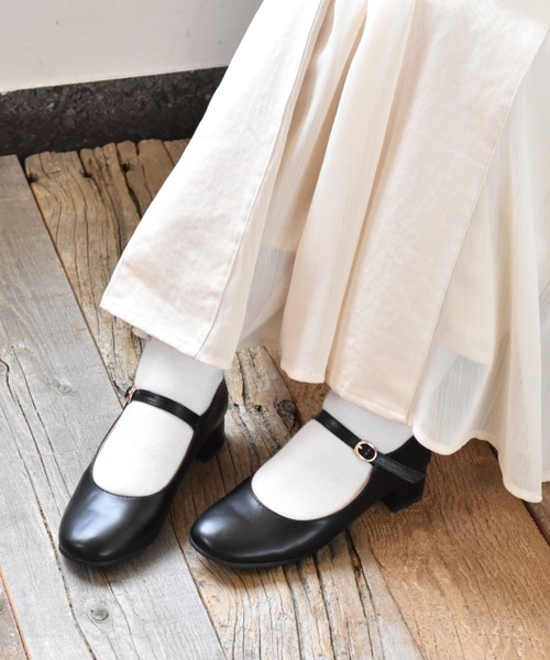 SVEC（シュベック）の「メリージェーン  Mary Jane / ストラップ パンプス（パンプス・レディース・ブラック/ブラック系その他2/ブラック系その他/レッド/ベージュ/ブラウン系その他/ブラック系その他3/ベージュ系その他/ホワイト/シルバー・39/38/35/36/37/40）」の21枚目の写真