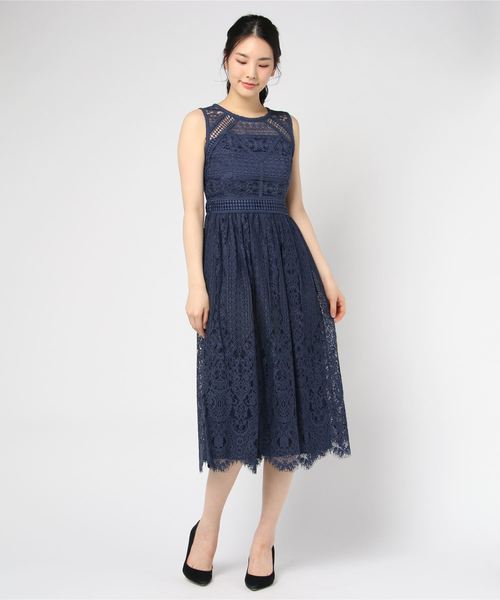 12Twelve Agenda(トゥエルブ アジェンダ)の「パネルレースノースリロングワンピース(ドレス・レディース・カーキ/サックスブルー/ブルー・M)」の6枚目の写真