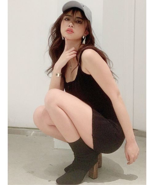 GYDA（ジェイダ）の「フロントボタンニットワンピース（ワンピース・レディース・ブラック/ピンク/ベージュ・FREE）」の4枚目の写真