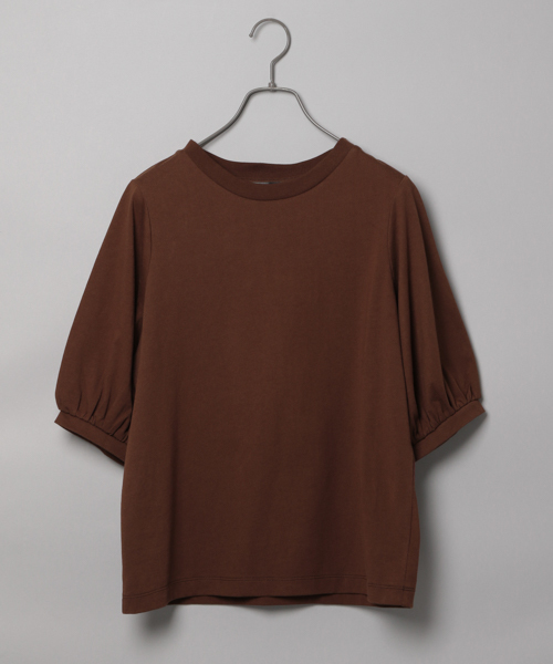 PAGEBOY(ページボーイ)の「コットンパフスリーブTシャツ(Tシャツ/カットソー・レディース・ブラック/ダークブラウン/ベージュ/オフホワイト/マスタード/レッド/カーキ・FREE)」の22枚目の写真