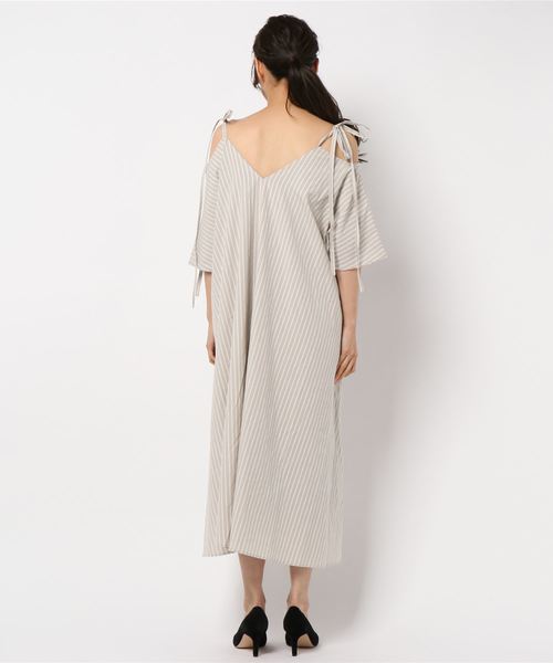 KOBE LETTUCE（コウベレタス）の「4wayリボンリラックスマキシ丈フレアワンピース（ワンピース・レディース・チャコールグレー/オレンジ/ベージュ系その他/グレイッシュベージュ・FREE）」の6枚目の写真