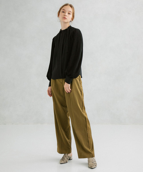 UNITED TOKYO(ユナイテッドトウキョウ)の「サテンサイドタックパンツ(その他パンツ・レディース・ブラウン/カーキ/ミント・1)」の14枚目の写真