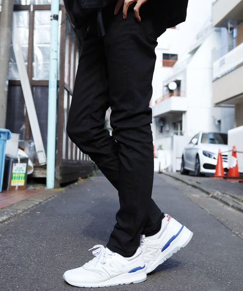 Levi's(リーバイス)の「LEVI'S/リーバイス SKINNY FIT JEANS スキニーデニム(デニムパンツ・メンズ・ブラック/ダークインディゴブルー/ブルー/ブラック系その他・30inch/34inch/33inch/32inch/36inch/38inch/31inch/29inch/28inch/35inch)」の1枚目の写真