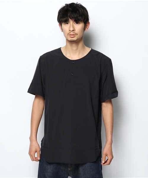 CIAOPANIC(チャオパニック)の「【Ciaopanic】総柄プリントSSヘンリー(Tシャツ/カットソー・メンズ・ネイビー/ベージュ・LARGE/MEDIUM)」の7枚目の写真