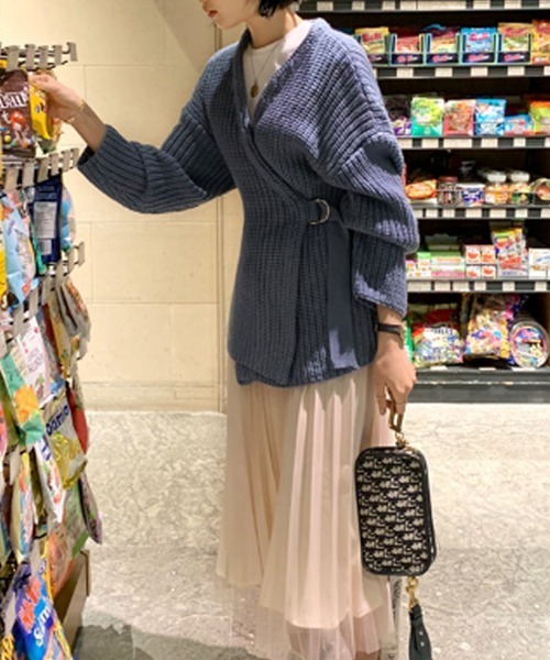 N.VOUGE（エヌヴォーグ）の「N.Vogue ラップデザインニット（ニット/セーター・レディース・ベージュ/ブルー・FREE）」の5枚目の写真