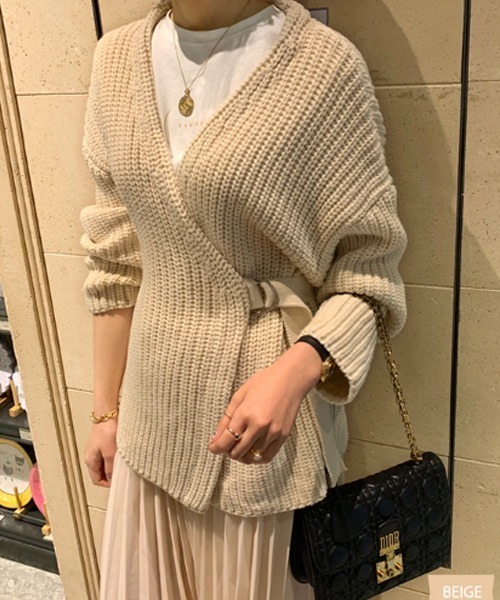 N.VOUGE（エヌヴォーグ）の「N.Vogue ラップデザインニット（ニット/セーター・レディース・ベージュ/ブルー・FREE）」の7枚目の写真