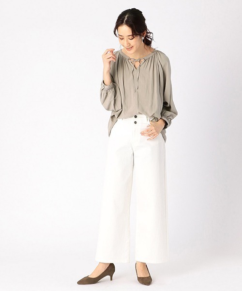 COMME CA ISM(コムサイズム)の「レーヨン ローン ギャザーブラウス(シャツ/ブラウス・レディース・ホワイト/カーキ・MEDIUM/LARGE)」の9枚目の写真