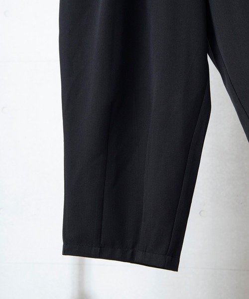 anown（アノン）の「anown/アノン バルーン ワイド バギーパンツ（スラックス・メンズ・ブラック・FREE）」の7枚目の写真