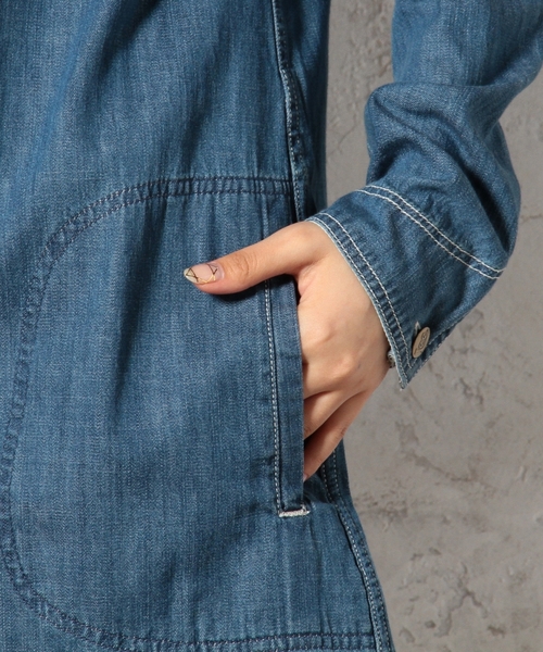 Lee(リー)の「LEE(リー) C WORK ワンピース ◆(シャツワンピース・レディース・オリーブ/ライトブルー/ネイビー・MEDIUM/SMALL)」の17枚目の写真