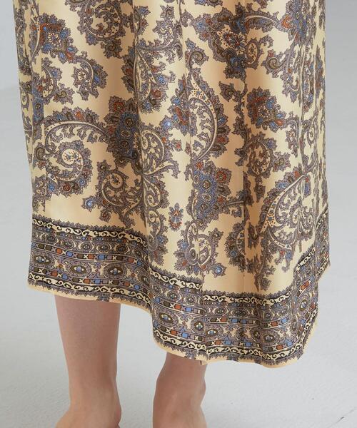 green label relaxing(グリーンレーベルリラクシング)の「FM スカーフプリント キャミワンピース(ワンピース・レディース・ナチュラル/コバルトブルー・FREE)」の4枚目の写真