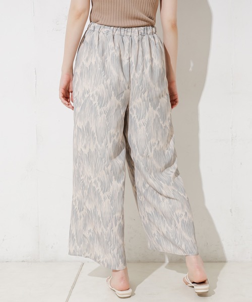 natural couture（ナチュラルクチュール）の「アートフェザー柄ピンタックパンツ（その他パンツ・レディース・ベージュ/グレー/ラベンダー・FREE）」の21枚目の写真