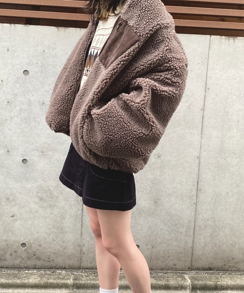ABITOKYO(アビトーキョー)の「ポケット配色ノーカラーボアアブルゾン(ブルゾン・レディース・ブラウン/アイボリー/キャメル・M)」の9枚目の写真