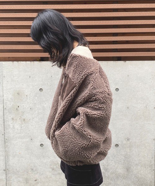 ABITOKYO(アビトーキョー)の「ポケット配色ノーカラーボアアブルゾン(ブルゾン・レディース・ブラウン/アイボリー/キャメル・M)」の10枚目の写真