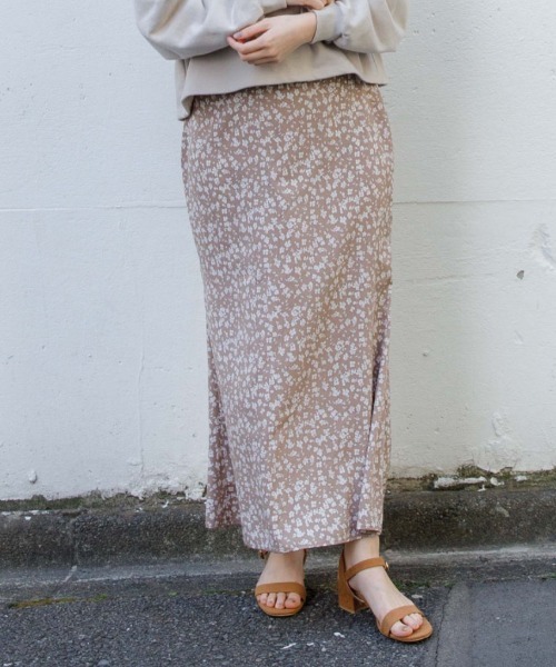 flower（フラワー）の「ニュアンスフラワースカート（スカート・レディース・ベージュ/パープル・SMALL/MEDIUM）」の20枚目の写真