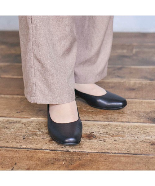 ing(イング)の「ブラックパンプス(パンプス・レディース・ブラック・23.5cm/24.5cm/23cm/22.5cm/24cm/22cm/25cm)」の15枚目の写真