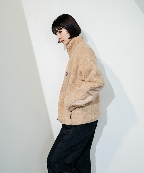 KANGOL(カンゴール)の「KANGOL 別注 オーバーサイズ ボアジャケット(ブルゾン・メンズ・ブラック/ベージュ/ブラウン/オフホワイト/グレー・S/M/L/XL)」の9枚目の写真