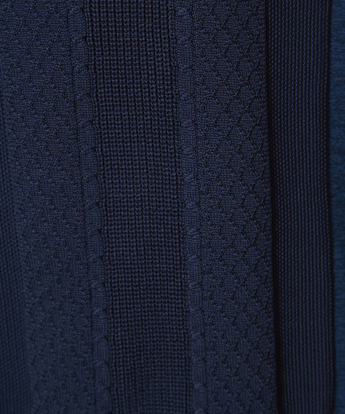 ABAHOUSE（アバハウス）の「カードボード ジャージコンビ プルオーバーニット（ニット/セーター・メンズ・ネイビー/ベージュ・44/46/48）」の11枚目の写真