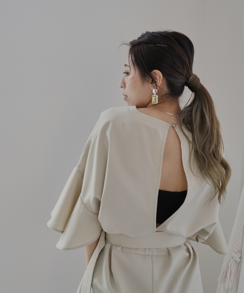 Happy John（ハッピージョン）の「フレアシルエットジャンプスーツ（つなぎ/オールインワン・レディース・ブラック/ベージュ・FREE）」の3枚目の写真