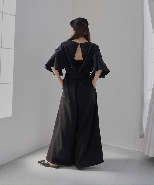 Happy John（ハッピージョン）の「フレアシルエットジャンプスーツ（つなぎ/オールインワン・レディース・ブラック/ベージュ・FREE）」の4枚目の写真