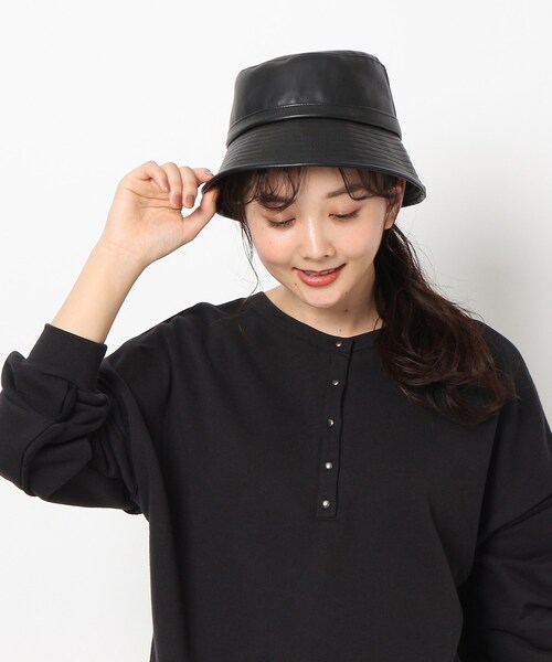 THE SHOP TK (ザ ショップ ティーケー )の「◆【VERY6月号掲載】【抗菌防臭】合皮バケットハット(ハット・レディース・ブラック/オフホワイト・99)」の14枚目の写真