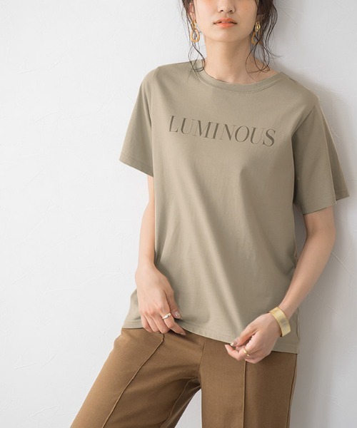 Pierrot(ピエロ)の「LUMINOUSシルケットロゴTシャツ(Tシャツ/カットソー・レディース・ホワイト×ブラック/グレー×ホワイト/ベージュ系その他・M/L)」の1枚目の写真
