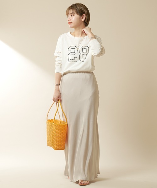 SHENERY(シーナリー)の「フィブリルツイルマーメイドマキシスカート(スカート・レディース・グレイッシュベージュ/ライトグレー/イエロー・38/36)」の11枚目の写真