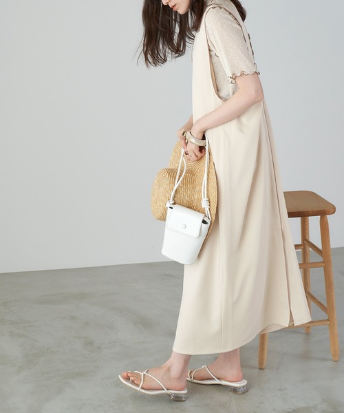 Chaco closet(チャコ クローゼット)の「パイピング配色Vネックロングジャンスカ/ノースリワンピース(ワンピース・レディース・ブラック/アイボリー/モカ/ブルー系その他・FREE)」の7枚目の写真