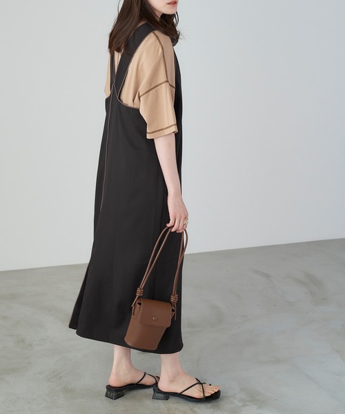 Chaco closet(チャコ クローゼット)の「パイピング配色Vネックロングジャンスカ/ノースリワンピース(ワンピース・レディース・ブラック/アイボリー/モカ/ブルー系その他・FREE)」の10枚目の写真