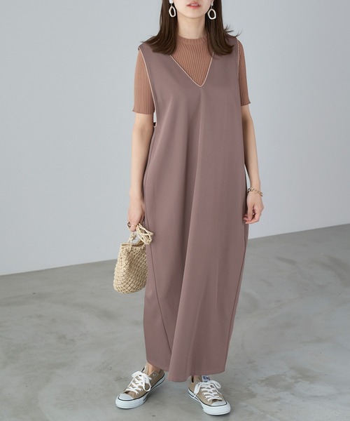 Chaco closet(チャコ クローゼット)の「パイピング配色Vネックロングジャンスカ/ノースリワンピース(ワンピース・レディース・ブラック/アイボリー/モカ/ブルー系その他・FREE)」の13枚目の写真