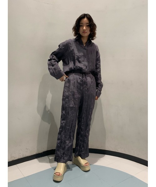 THROW by SLY(スローバイスライ)の「THROW WRINKLE RELAX PT リラックス パンツ(スラックス・レディース・ベージュ/ピンク/グレー・1/2)」の11枚目の写真