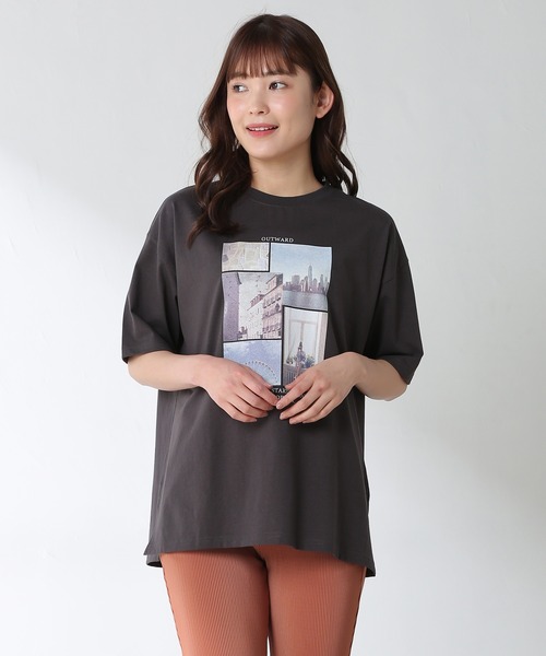 Honeys（ハニーズ）の「フォトプリントＴシャツ（Tシャツ/カットソー・レディース・ホワイト/ラベンダー/ホワイト×ブラック/グリーン系その他/スミクロ・LL/M/L）」の4枚目の写真