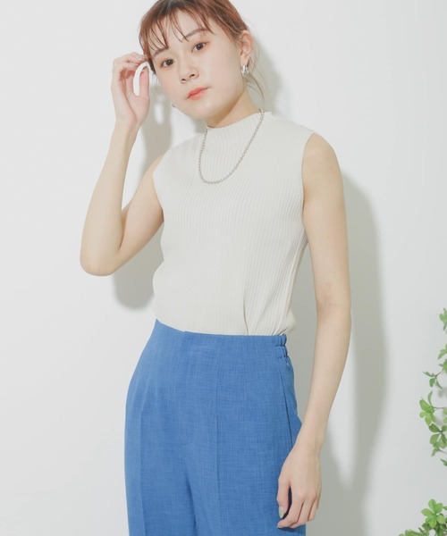 SENSE OF PLACE by URBAN RESEARCH（センスオブプレイスバイアーバンリサーチ）の「デザインリブノースリーブニットトップ（ニット/セーター・レディース・アイボリー/ブラック/ベージュ/グリーン・ONE）」の18枚目の写真