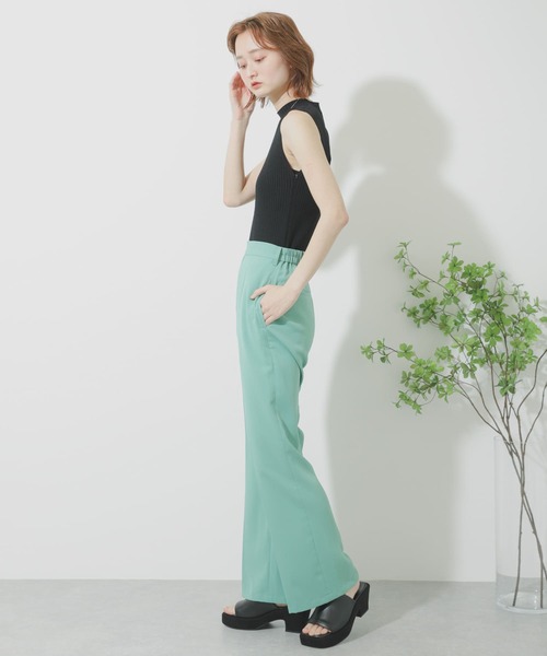 SENSE OF PLACE by URBAN RESEARCH（センスオブプレイスバイアーバンリサーチ）の「デザインリブノースリーブニットトップ（ニット/セーター・レディース・アイボリー/ブラック/ベージュ/グリーン・ONE）」の13枚目の写真