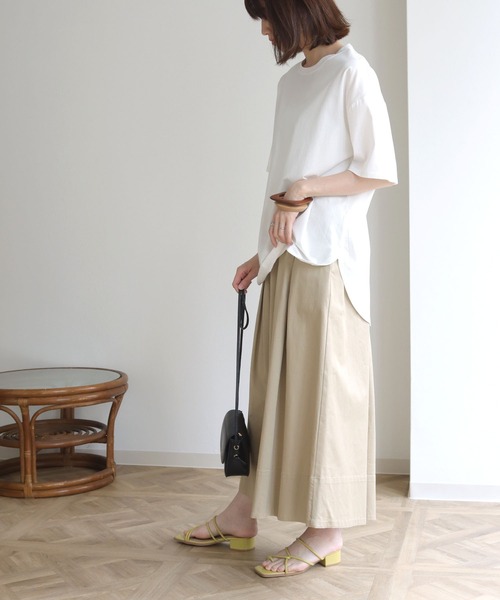 HER CLOSET(ハークローゼット)の「【HERCLOSET】ドライタッチコットン100%ビッグシルエットラウンドヘムTシャツ(Tシャツ/カットソー・レディース・ホワイト/ブラック/ピンク/ブルー/モカ・M)」の8枚目の写真