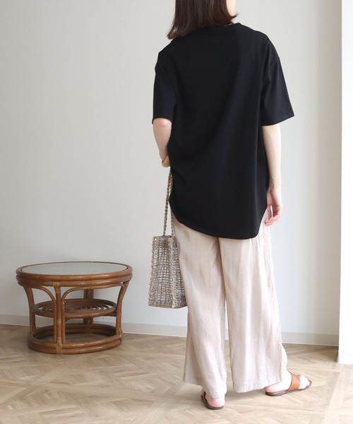 HER CLOSET(ハークローゼット)の「【HERCLOSET】ドライタッチコットン100%ビッグシルエットラウンドヘムTシャツ(Tシャツ/カットソー・レディース・ホワイト/ブラック/ピンク/ブルー/モカ・M)」の15枚目の写真